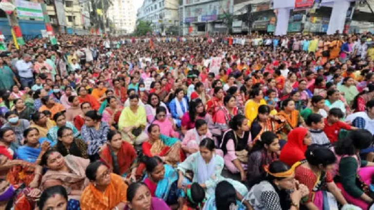 ভয়েস অব আমেরিকার জরিপ: আগের তুলনায় বেশি নিরাপদ সংখ্যালঘু সম্প্রদায়